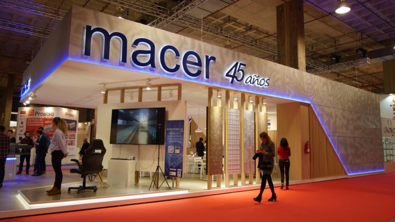 Macer