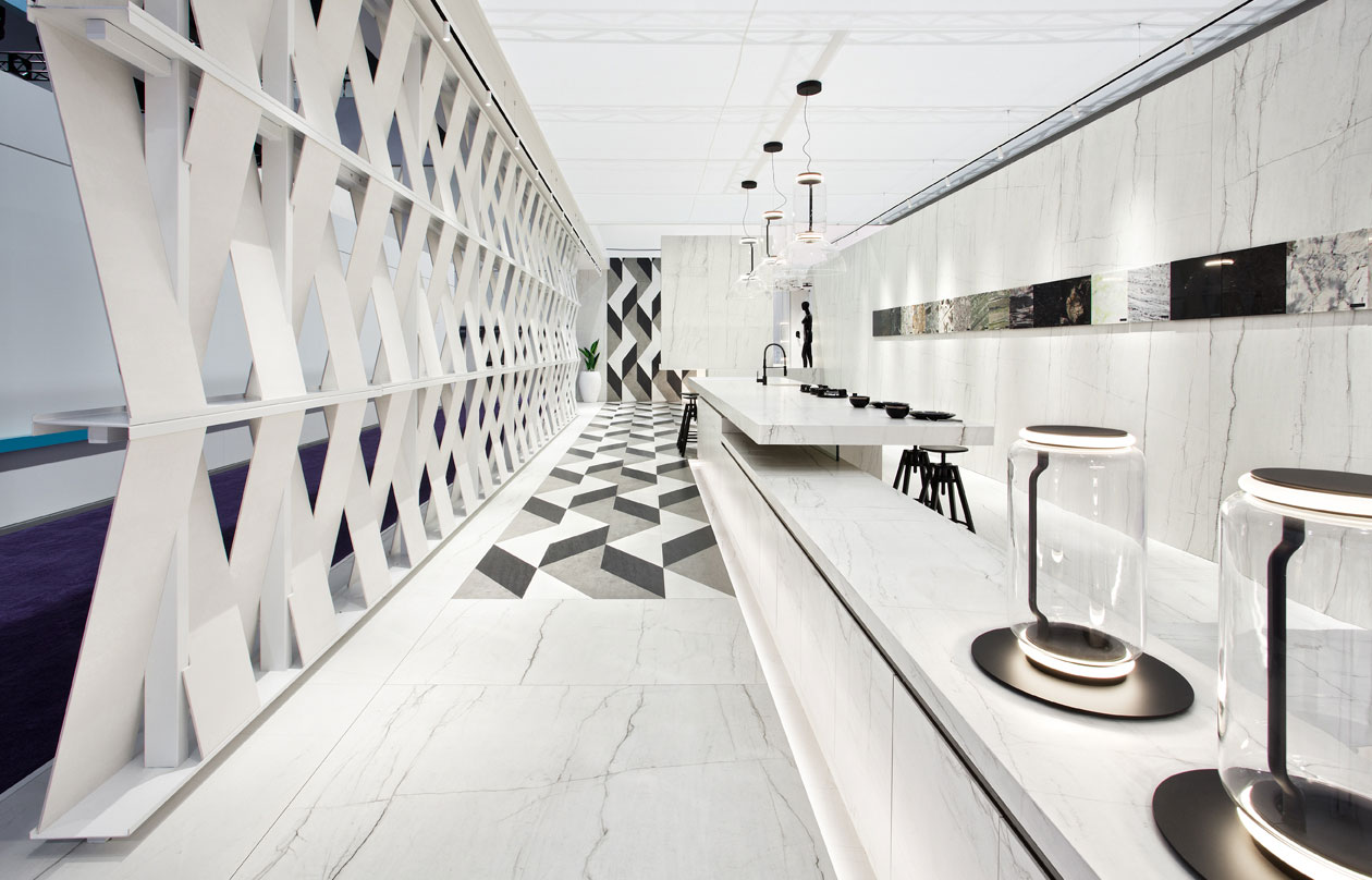 FUSTECMA colabora en la realización del Stand premiado de NEOLITH en la feria Kitchen & Bath Industry Show (KBIS)