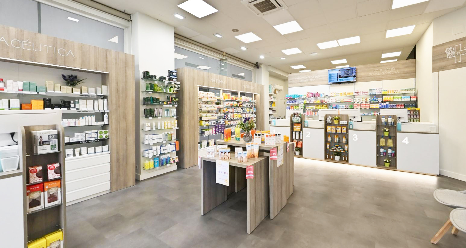 Proyectos de diseño y reforma en Comercio especializado Proyectos de diseño y reforma en Comercio especializado